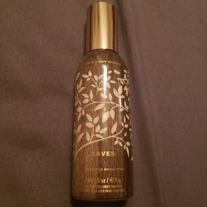 Bath & Body Works Leaves Concentrated Room Spray